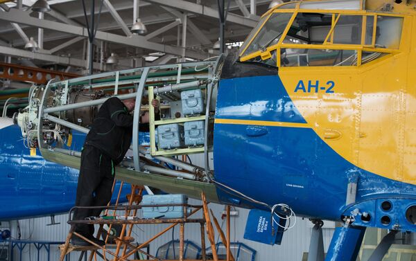 Viện Nghiên cứu Hàng không Siberia (SibNIA) ở Novosibirsk hiện đại hóa máy bay AN-2 - Sputnik Việt Nam