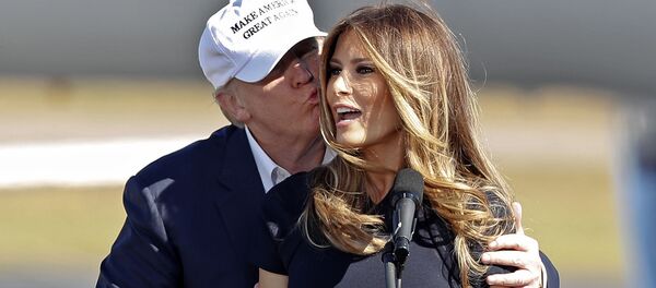 Tân đệ nhất phu nhân của Hoa Kỳ Melania Trump Tân đệ nhất phu nhân của Hoa Kỳ Melania Trump - Sputnik Việt Nam