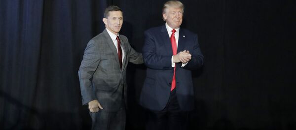 Michael Flynn và Donald Trump - Sputnik Việt Nam