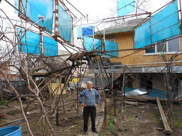 Nhà thiết kế Alexandr Mozgovoi  - Sputnik Việt Nam