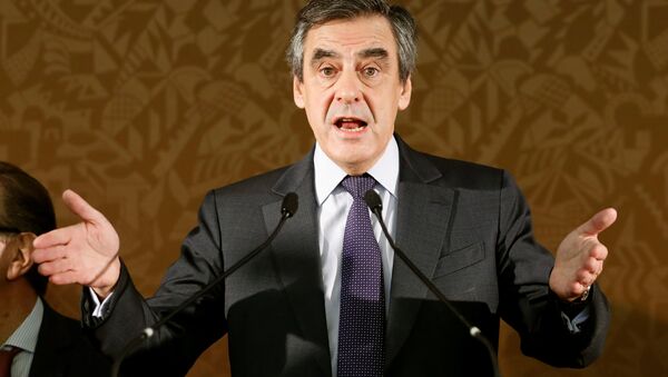 ứng cử viên Tổng thống Pháp, cựu Thủ tướng Pháp Francois Fillon - Sputnik Việt Nam