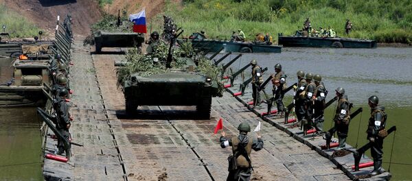 Kiểm tra sự sẵn sàng của các đơn vị Quân khu miền Đông - Sputnik Việt Nam