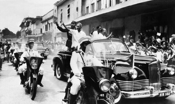 Chuyến đi của Fidel Castro vào tháng chín năm 1973 đến Việt Nam Chuyến đi của Fidel Castro vào tháng chín năm 1973 đến Việt Nam - Sputnik Việt Nam