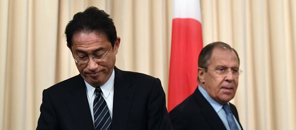 Глава МИД РФ С. Лавров встретился с главой МИД Японии Ф. Кисидой Глава МИД РФ С. Лавров встретился с главой МИД Японии Ф. Кисидой - Sputnik Việt Nam