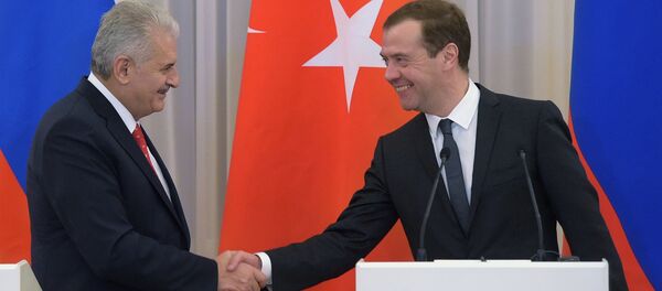 cuộc đàm phán Binali Yildirim với Thủ tướng Nga Dmitry Medvedev cuộc đàm phán Binali Yildirim với Thủ tướng Nga Dmitry Medvedev - Sputnik Việt Nam