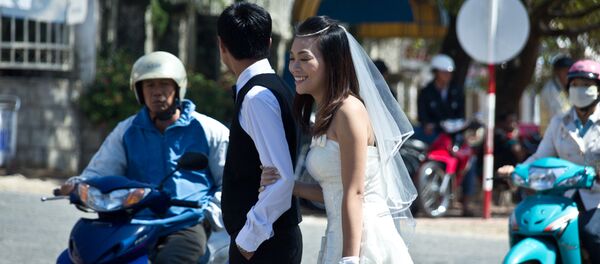 Cặp vợ chồng Việt Nam - Sputnik Việt Nam