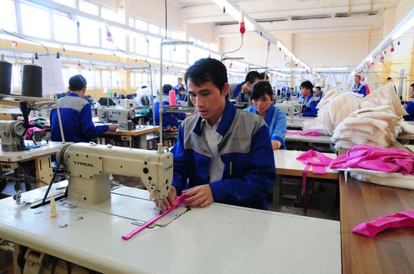 Xí nghiệp may Hà Nội Xí nghiệp may Hà Nội - Sputnik Việt Nam