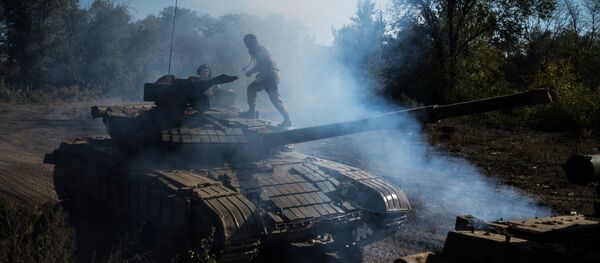 Quân Ukraina tấn công các vị trí dân quân LNR Quân Ukraina tấn công các vị trí dân quân LNR - Sputnik Việt Nam