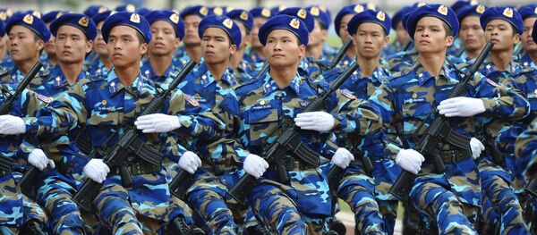 Cảnh sát biển Việt Nam trong cuộc diễu hành ngày hội - Sputnik Việt Nam