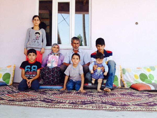 gia đình của Serter Tash gia đình của Serter Tash - Sputnik Việt Nam