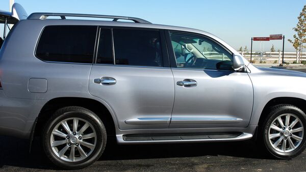 Lexus LX570 - Sputnik Việt Nam