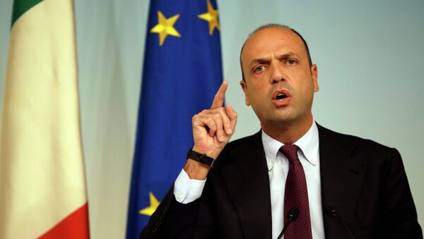 Angelino Alfano - Sputnik Việt Nam