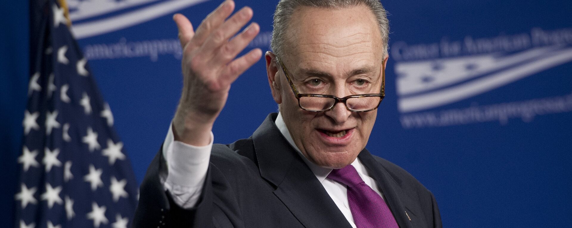 Thượng nghị sĩ Chuck Schumer của đảng Dân chủ - Sputnik Việt Nam, 1920, 22.06.2025