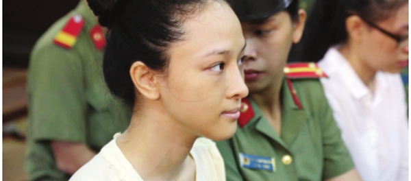 Hoa hậu Phương Nga ngày hầu tòa - Sputnik Việt Nam