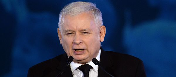 Lãnh đạo đảng cầm quyền Ba Lan Luật pháp và Công lý Jaroslaw Kaczynski - Sputnik Việt Nam