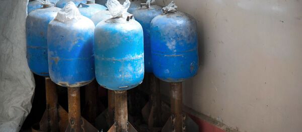 Rà phá bom mìn trên các khu phố Aleppo - Sputnik Việt Nam