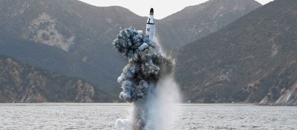 Triều Tiên bất ngờ phóng tên lửa đạn đạo - Sputnik Việt Nam