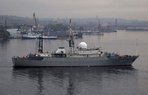 Tàu trinh sát điện tử Victor Leonov - Sputnik Việt Nam