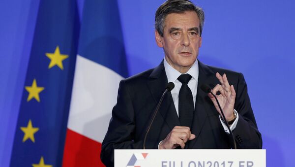 ứng cử viên Tổng thống Pháp, cựu Thủ tướng Pháp Francois Fillon - Sputnik Việt Nam