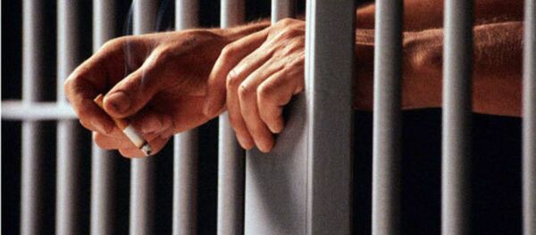 Преступник в тюрьме Преступник в тюрьме - Sputnik Việt Nam