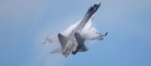 máy bay chiến đấu Su-35 - Sputnik Việt Nam