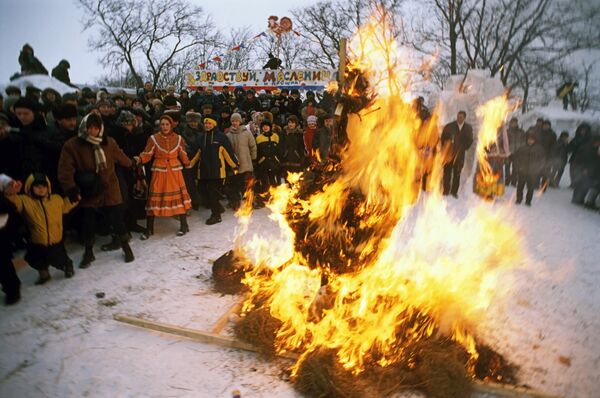 Tuần lễ Maslenitsa - Sputnik Việt Nam