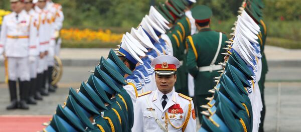 Nhật hoàng và hoàng hậu thăm Việt Nam - Sputnik Việt Nam