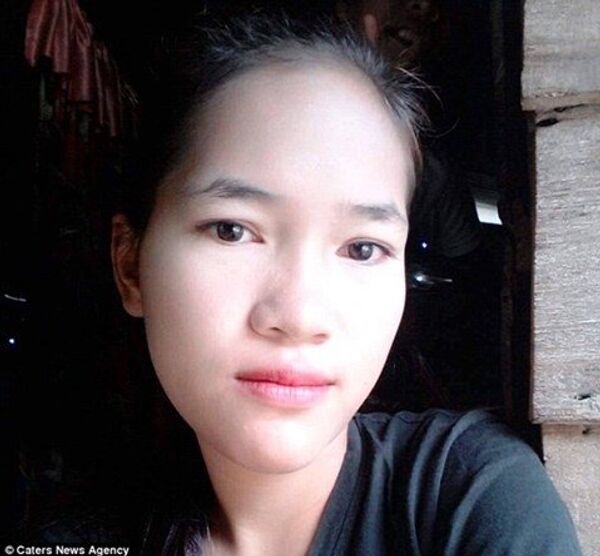 Hình ảnh đẹp đẽ trước đây của cô gái 18 tuổi - Sputnik Việt Nam