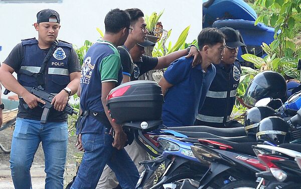  Anh trai chủ tịch Bắc Triều Tiên Kim Jong-un bị ám sát tại thủ đô Malaysia - Sputnik Việt Nam