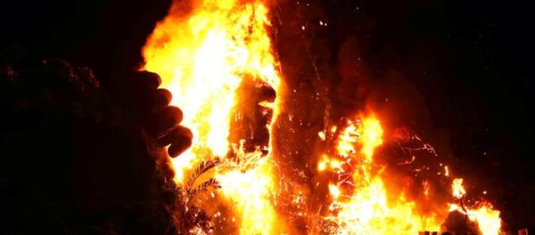 Cháy khủng khiếp sân khấu bom tấn 'Kong: Skull Island' ở Sài Gòn - Sputnik Việt Nam