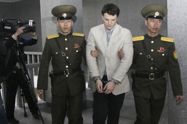 Sinh viên Mỹ Otto Warmbier đang bị tù ở Triều Tiên. - Sputnik Việt Nam