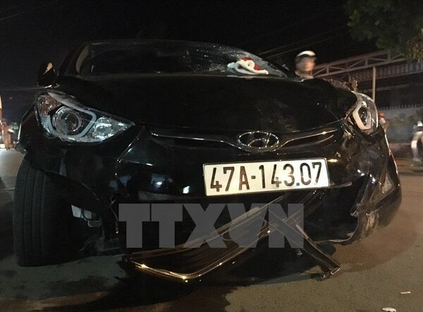 Chiếc xe gây tai nạn. (Ảnh: Dương Giang/TTXVN) - Sputnik Việt Nam