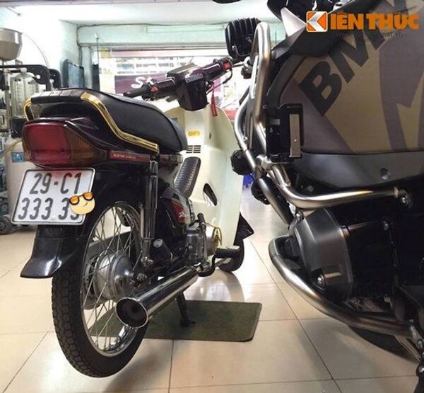 Honda Dream - Sputnik Việt Nam