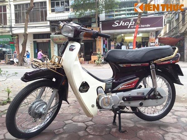 Honda Dream - Sputnik Việt Nam