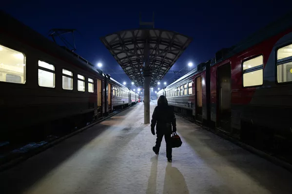 Sân ga tàu điện ngoại ô trên ga chính Novosibirsk Sân ga tàu điện ngoại ô trên ga chính Novosibirsk - Sputnik Việt Nam