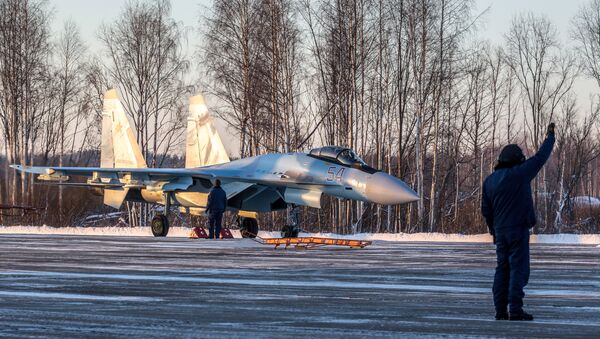 Máy bay chiến đấu Su-35 - Sputnik Việt Nam