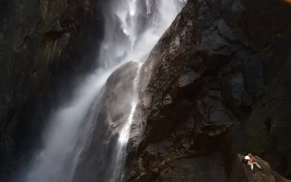 Thác Yosemite trong vùng núi Sierra Nevada (Hoa Kỳ) - cao nhất ở Bắc Mỹ. Thác Yosemite trong vùng núi Sierra Nevada (Hoa Kỳ) - cao nhất ở Bắc Mỹ. - Sputnik Việt Nam