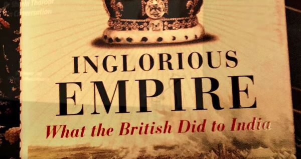“Bàn tay Winston Churchill dính máu không kém Adolf Hitler - Sputnik Việt Nam