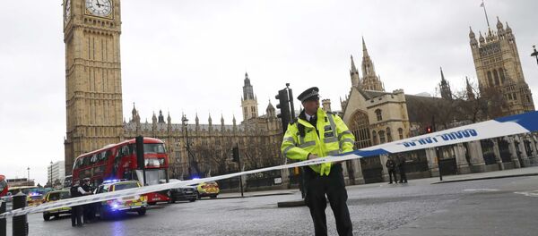 Quốc hội Anh ngừng làm việc do có vụ nổ súng - Sputnik Việt Nam