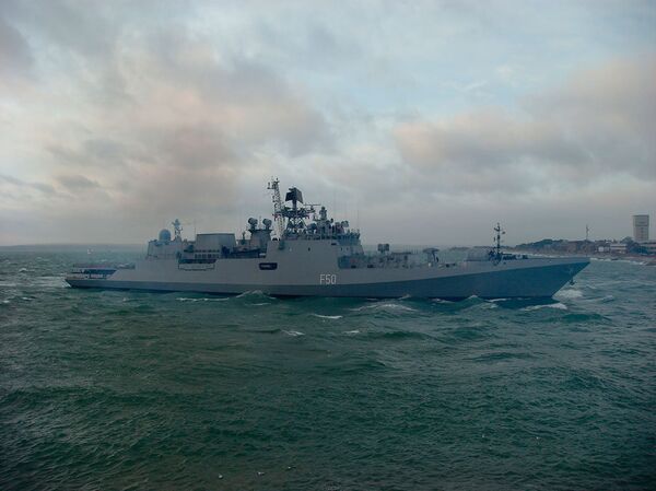 Tàu khu trục Tarkash của Hải quân Ấn Độ - Sputnik Việt Nam