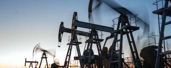 Нефтедобывающие вышки - Sputnik Việt Nam