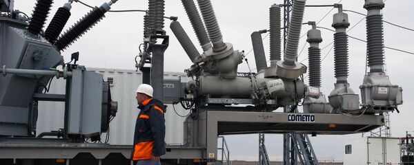 Thiết bị biến áp điện ở ngoại ô thành phố Saki ở Crưm - Sputnik Việt Nam