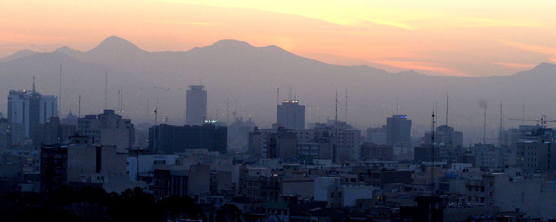 Tehran, Iran  - Sputnik Việt Nam, 1920, 12.07.2025