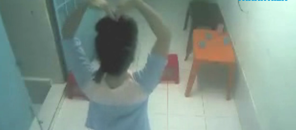 Một 'hot girl' phê ma túy đá liên tục nhảy múa ở trung tâm cai nghiện - Sputnik Việt Nam