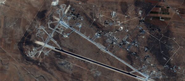 This Oct. 7, 2016 satellite image released by the U.S. Department of Defense shows Shayrat air base in Syria. The United States blasted a Syrian air base with a barrage of cruise missiles on Friday, April 7, 2017 in fiery retaliation for this week's gruesome chemical weapons attack against civilians. This Oct. 7, 2016 satellite image released by the U.S. Department of Defense shows Shayrat air base in Syria. The United States blasted a Syrian air base with a barrage of cruise missiles on Friday, April 7, 2017 in fiery retaliation for this week's gruesome chemical weapons attack against civilians. - Sputnik Việt Nam