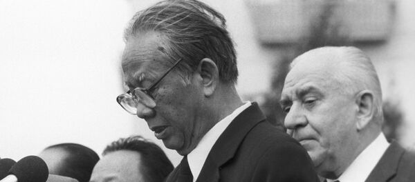Lê Duẩn - Sputnik Việt Nam