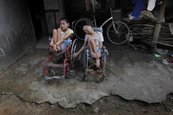 Trong khi Mỹ tôn vinh cựu chiến binh, người Việt tiếp tục chết vì chất độc da cam Trong khi Mỹ tôn vinh cựu chiến binh, người Việt tiếp tục chết vì chất độc da cam - Sputnik Việt Nam