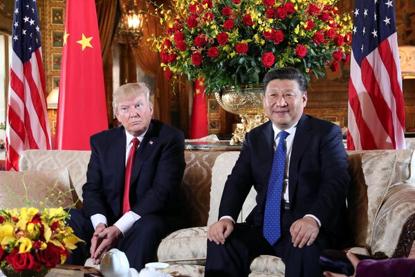Chủ tịch Trung Quốc Tập Cận Bình với Tổng thống Mỹ Donald Trump Chủ tịch Trung Quốc Tập Cận Bình với Tổng thống Mỹ Donald Trump - Sputnik Việt Nam