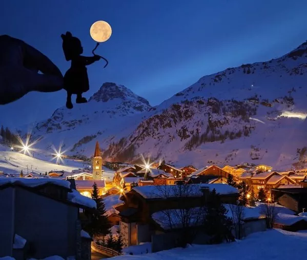 Bức ảnh này được chụp tại khu nghỉ mát trượt tuyết Val d'Isère (Pháp). Bức ảnh này được chụp tại khu nghỉ mát trượt tuyết Val d'Isère (Pháp). - Sputnik Việt Nam