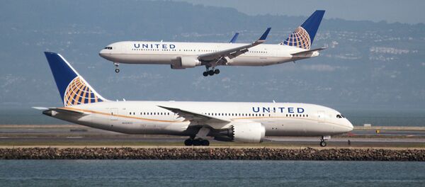 United Airlines - Sputnik Việt Nam